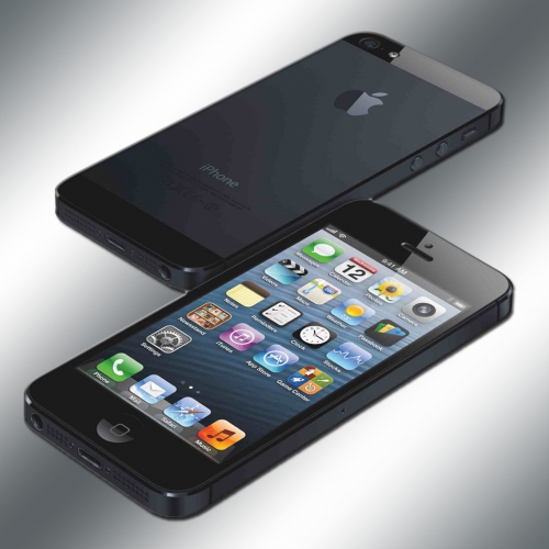 Визуальные отличия копии телефона iPhone 5 (Китай) не пугают покупателей.