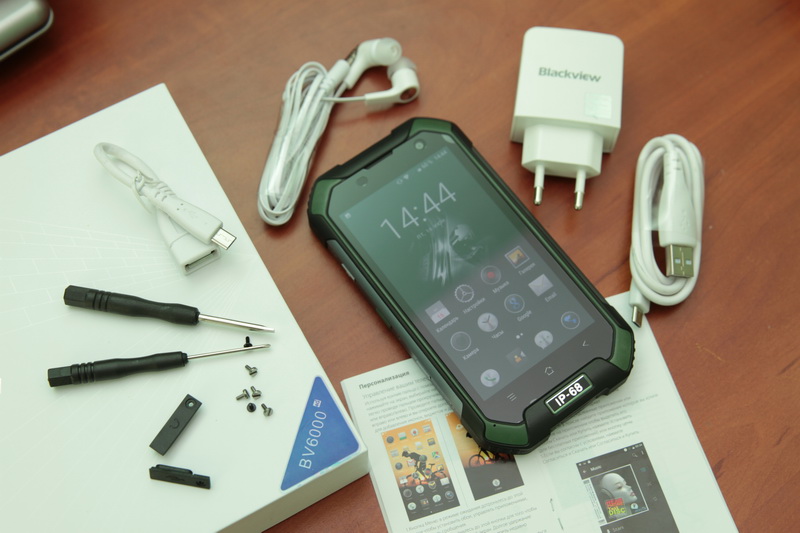 Blackview bv6000 очень богатая комплектация смартфона